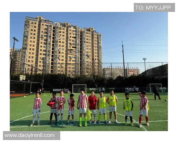 选拔赛点评：武汉足球队的配合表现